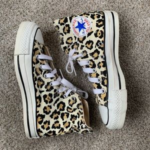 Kids Leopard Print High Top Converse NWOT